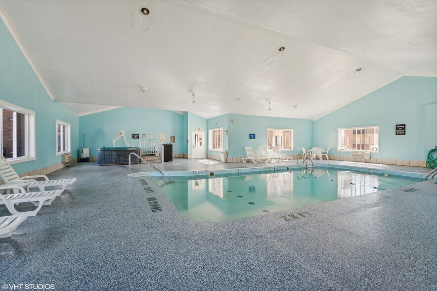 More Photos Of 1731 S State Route 127, Greenville Hotel For Sale