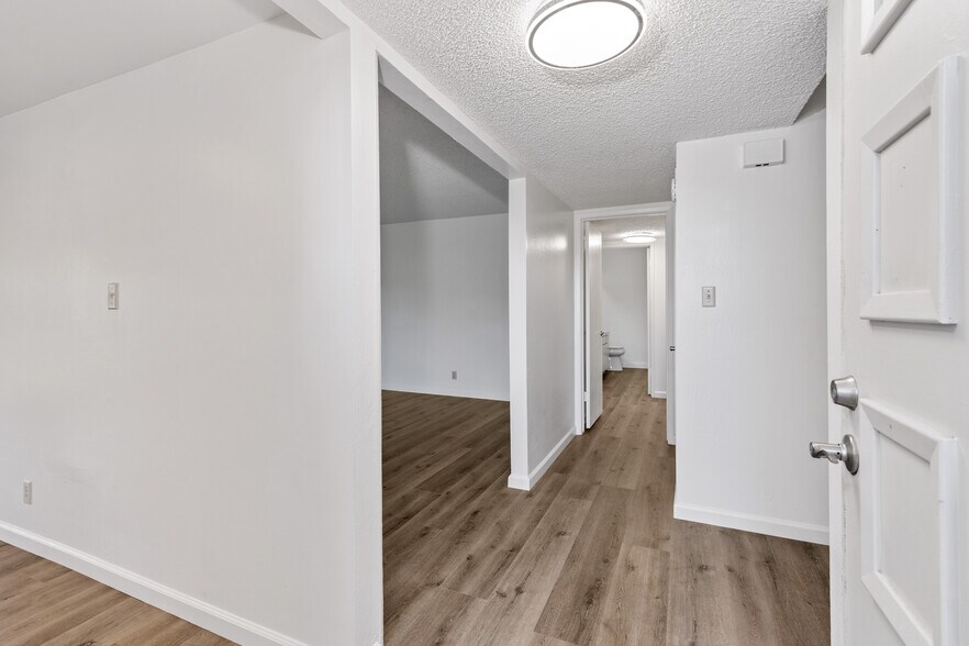 More Photos Of 1356 Monte Vista Ave, Saint Helena Apartments For Sale