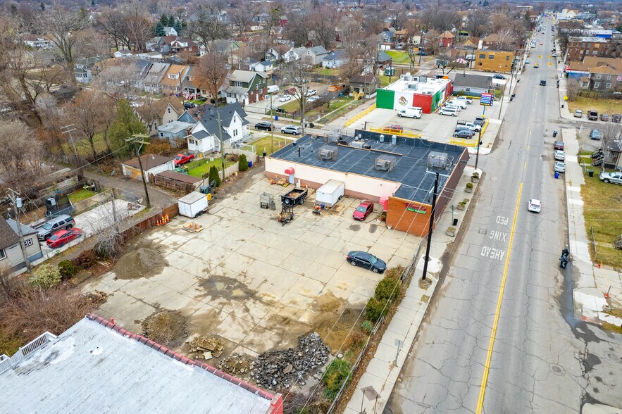 More Photos Of 1341 Springwells St, Detroit General Retail For Sale