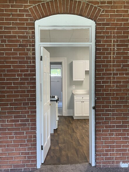 More Photos Of 17 Central Ave, Fredonia Apartments For Sale