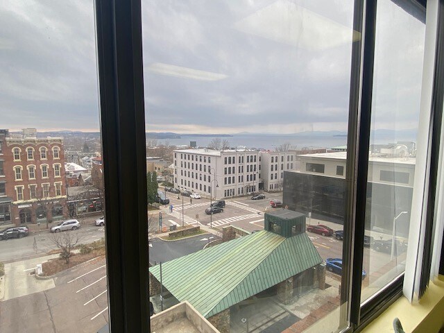 More Photos Of 84 Pine St, Burlington Office For Sale