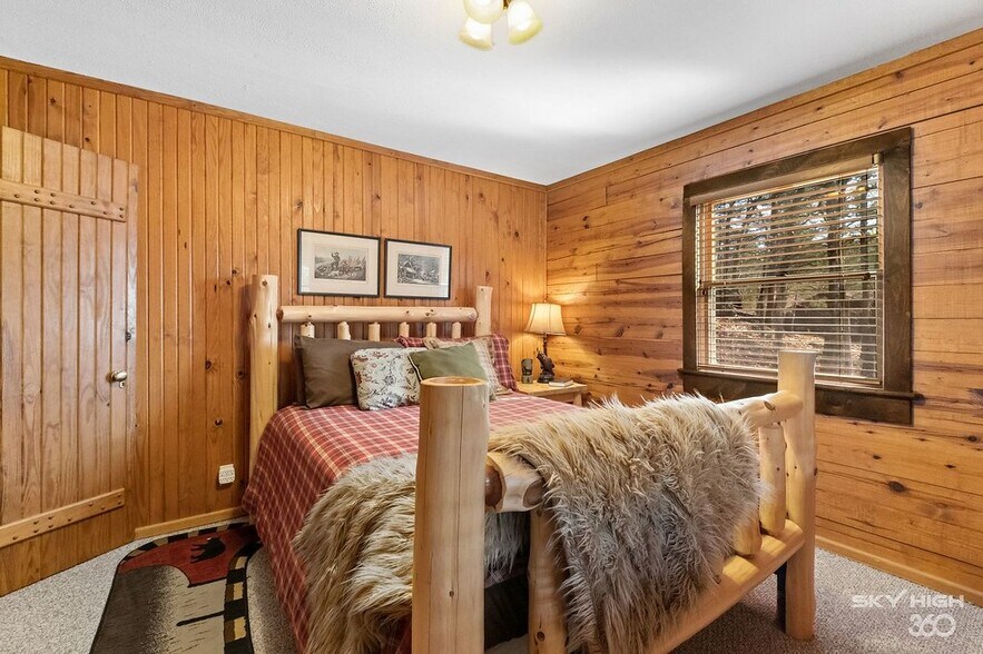 More Photos Of 3134 E Van Buren, Eureka Springs Hotel For Sale