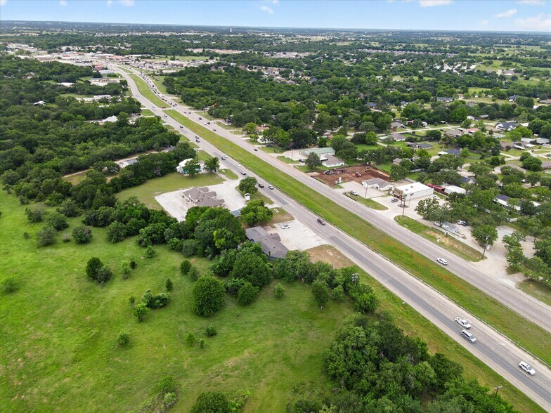 More Photos Of 936 E Highway 199, Springtown Freestanding For Sale