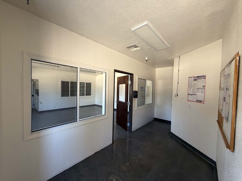 More Photos Of 1730 Sabre St, Hayward Warehouse For Lease