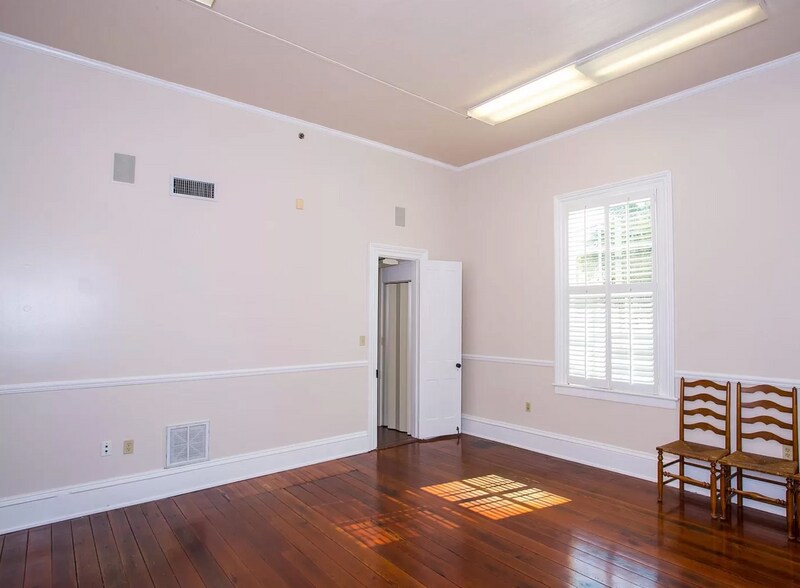 More Photos Of 245 Intendencia St, Pensacola Office Residential For Sale