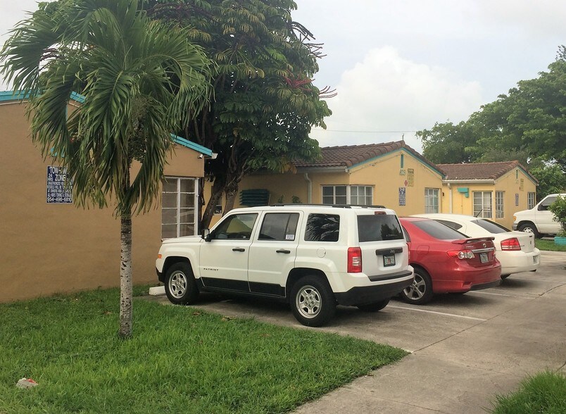 More Photos Of 615-713 NE 3rd St, Hallandale Beach Apartments For Sale