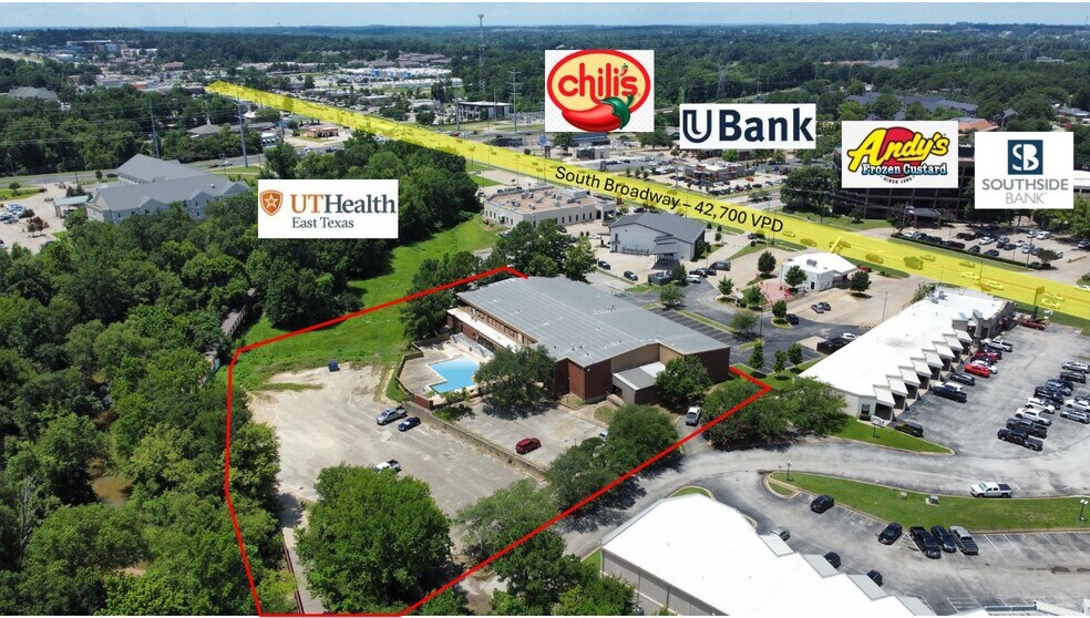 More Photos Of 6110 S Broadway Ave, Tyler Health Club For Sale