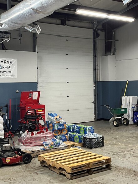 More Photos Of 78 Cabot Blvd E, Langhorne Light Manufacturing For Lease