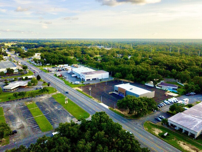 More Photos Of 5901 N W St, Pensacola General Retail For Sale