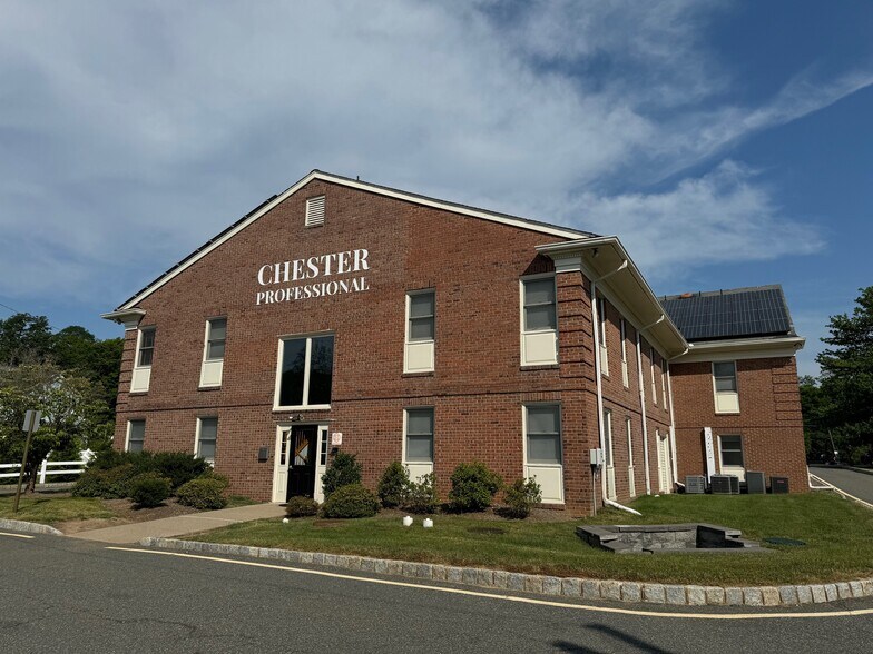 More Photos Of 31 Fairmount Ave, Chester Office For Lease