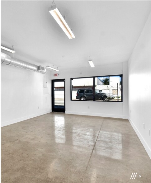 More Photos Of 118 NW 79th St, Miami General Retail For Lease