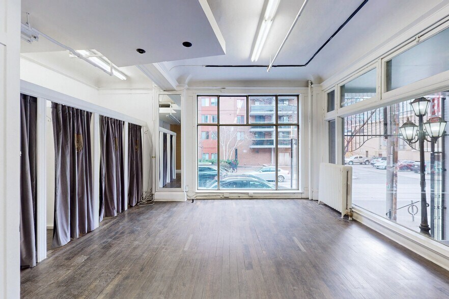 More Photos Of 10-14 Mccaul St, Toronto Office For Sale