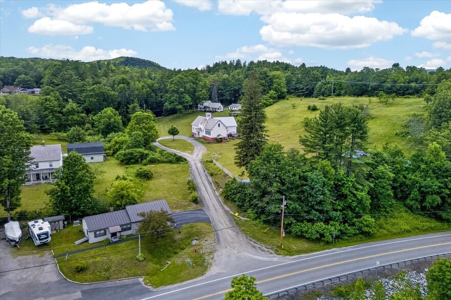More Photos Of 66 Duttonsville School dr, Cavendish Schools For Sale