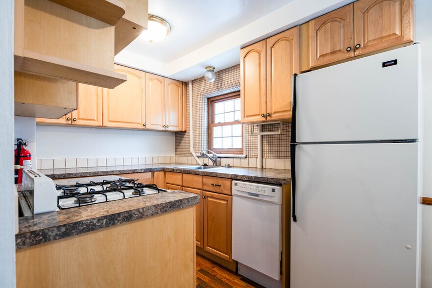 More Photos Of 127 N Pearl St, Denver Multifamily For Sale