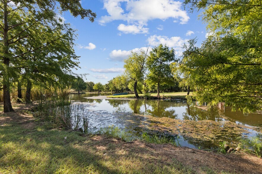 More Photos Of 1155 Point Vista Rd, Hickory Creek Land For Sale