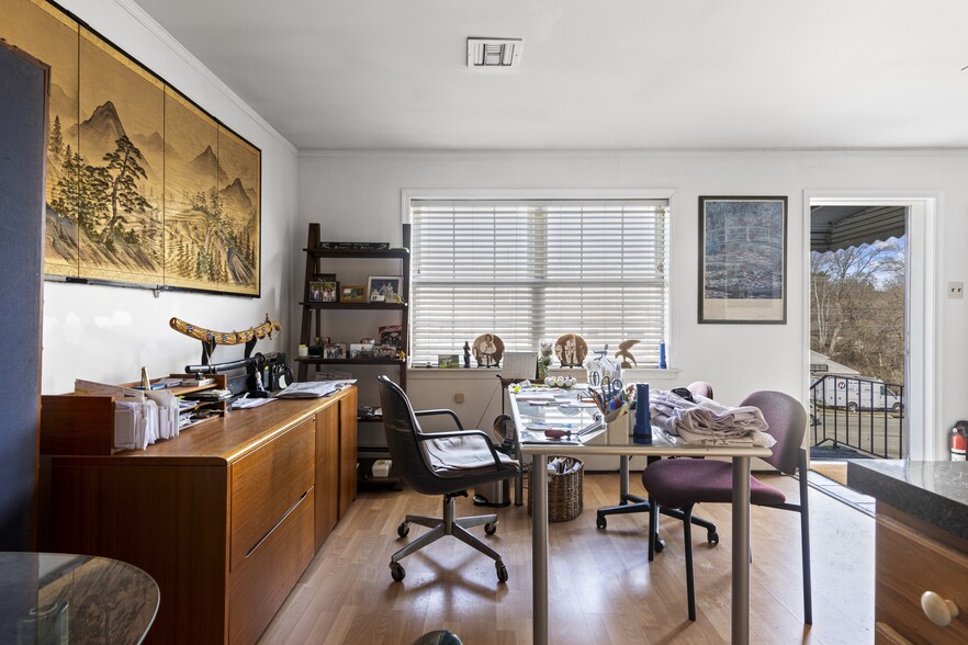 More Photos Of 3626 Winding Way, Newtown Square Warehouse For Sale