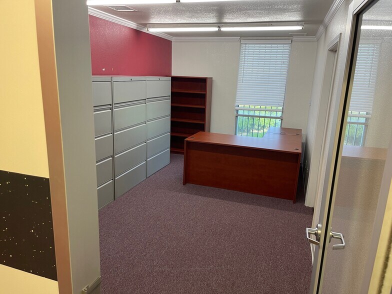 More Photos Of 2230 S Anne St, Santa Ana Manufacturing For Sale