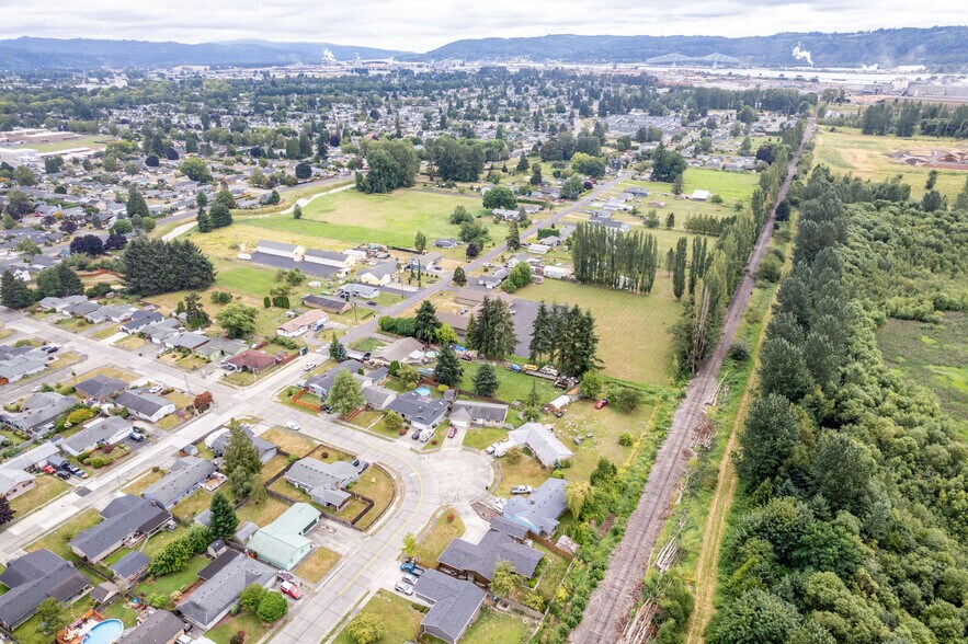 More Photos Of 1435 33rd Ave, Longview Specialty For Sale