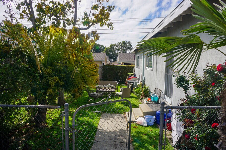 More Photos Of 4232-4236 W 106th St, Inglewood Apartments For Sale