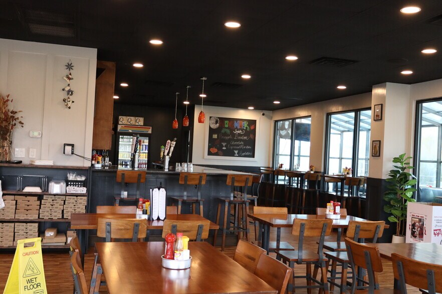 More Photos Of 100 S Main St, Lillington Restaurant For Sale