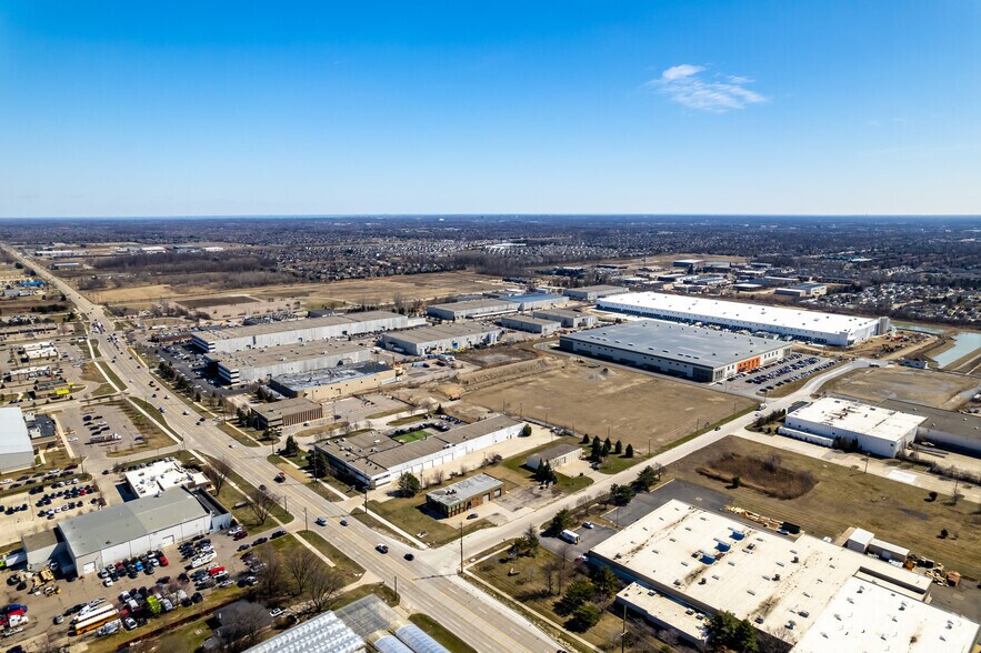 More Photos Of 50570 Birch Dr, Shelby Township Manufacturing For Lease