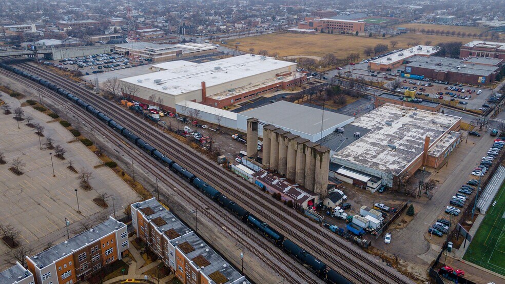 Primary Photo Of 1960 N Long Ave, Chicago Land For Sale