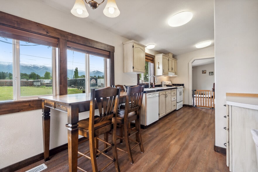 More Photos Of 79 Sweebee Ln, Columbia Falls Specialty For Sale