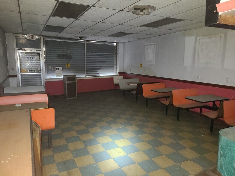 More Photos Of 240 E State St, Trenton General Retail For Lease