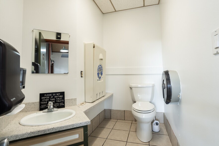 More Photos Of 5102 Salem Ave, Lubbock Medical For Sale