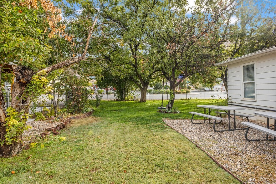 More Photos Of 83 E. Main Street, Hurricane Manufactured Housing Mobile Home Park For Sale