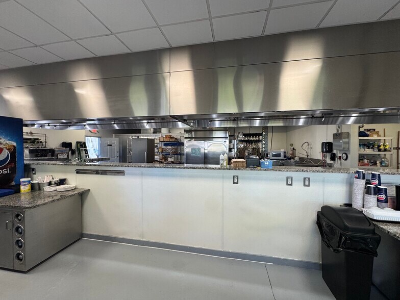 More Photos Of 5095 Day Rd, Lockport General Retail For Sale