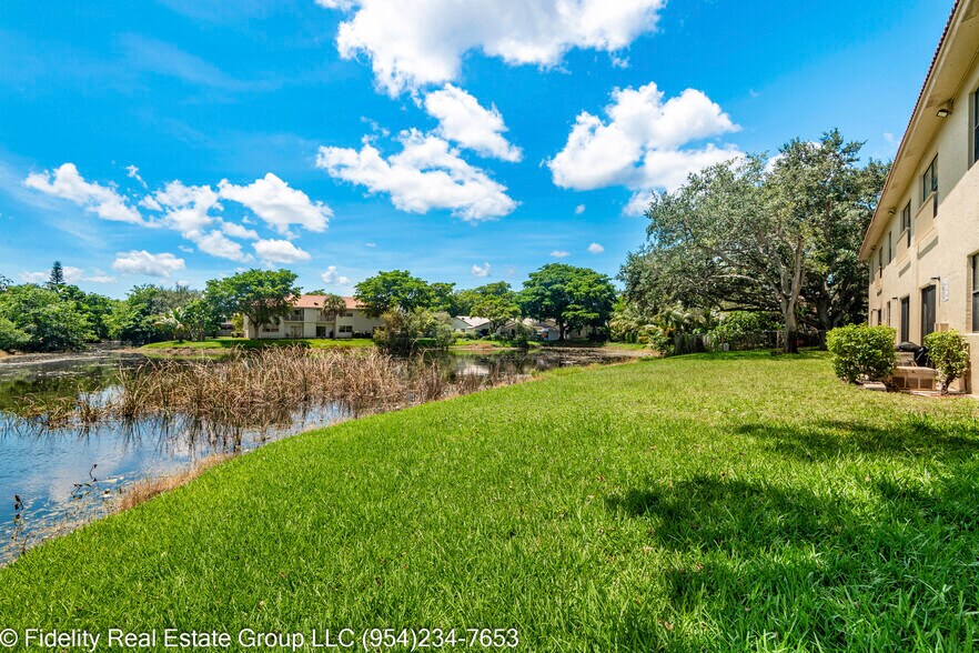 More Photos Of 11430-11442 NW 45th St, Coral Springs Apartments For Sale
