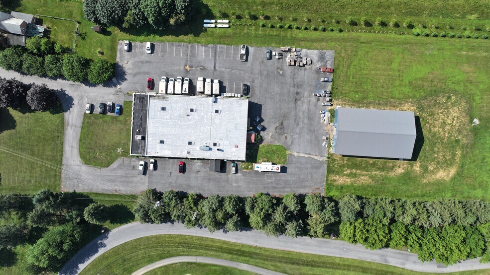 More Photos Of 231 Moorestown Dr, Bath Manufacturing For Sale