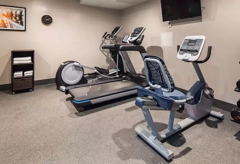 More Photos Of 1025 Beach 21st St, Far Rockaway Hotel For Sale