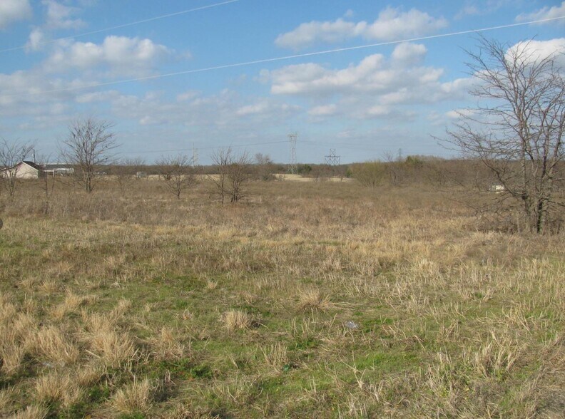 More Photos Of 12600 W US Highway 82, Savoy Apartments For Lease