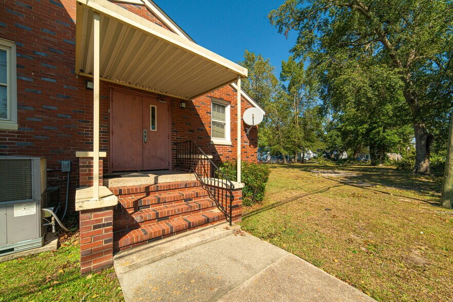 More Photos Of 1815 Central Ave, Augusta Religious Facility For Sale