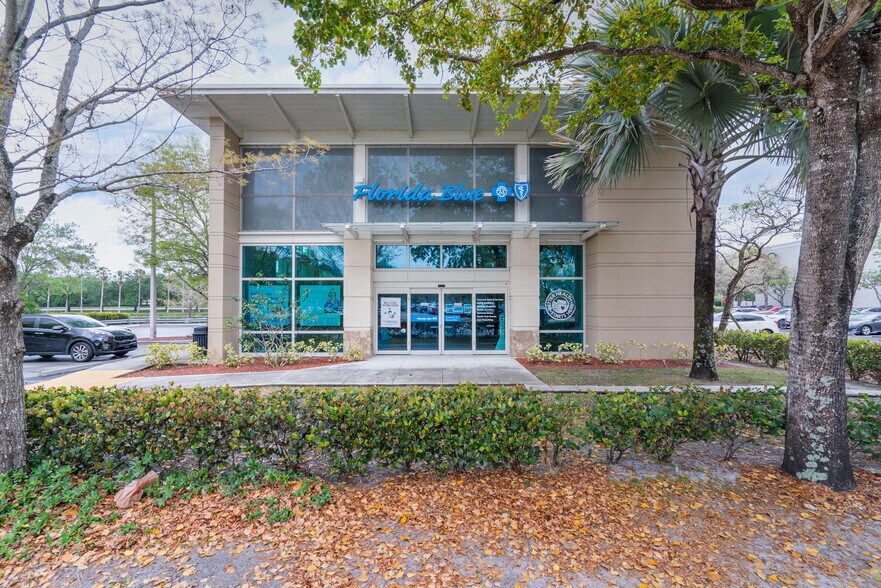More Photos Of 1970 Sawgrass Mills Cir, Fort Lauderdale Office For Sale