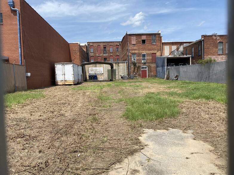 More Photos Of 1212 Broad St, Augusta Storefront Retail Residential For Sale