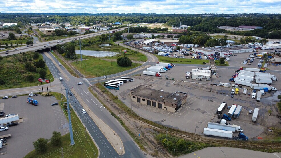 More Photos Of 570 Hardman Ave S, South Saint Paul Distribution For Lease