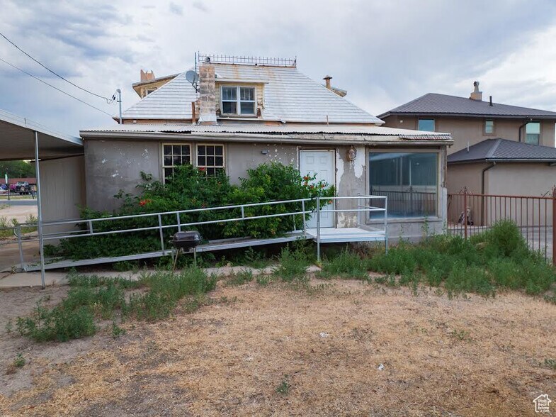 More Photos Of 235 W Main St, Vernal Office For Sale