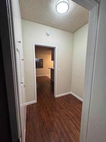 More Photos Of 615 Cerritos Ave, Long Beach Apartments For Sale