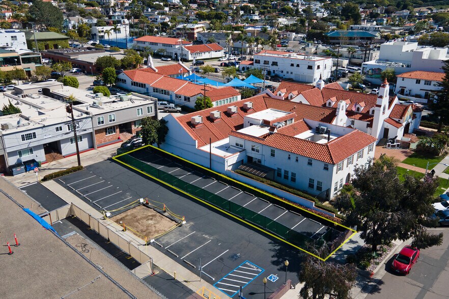 More Photos Of 7733 Girard Ave, La Jolla Land For Sale