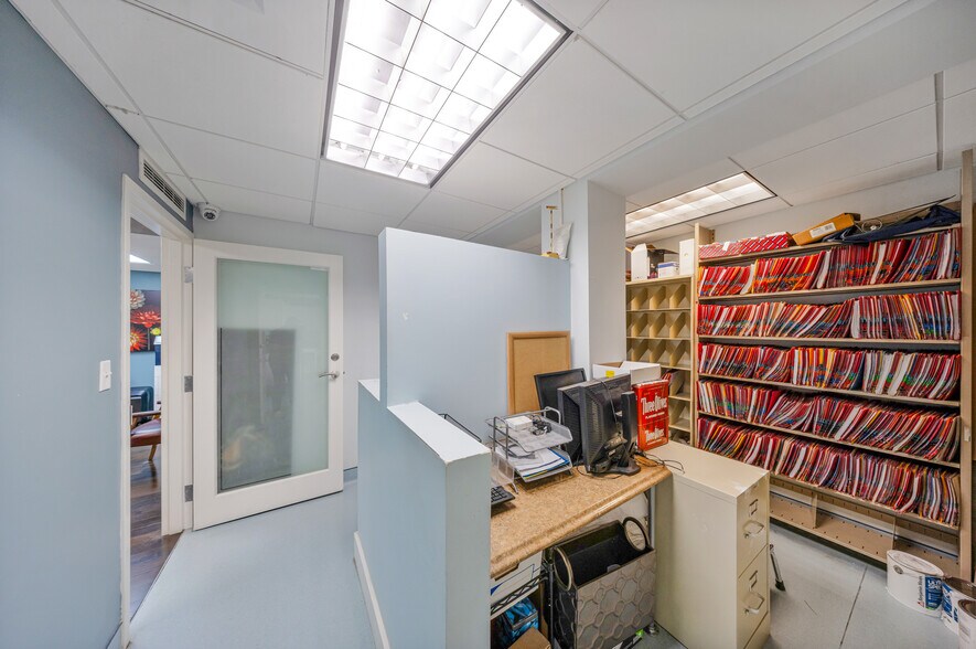 More Photos Of 1693 SW 27th Ave, Miami Office For Sale