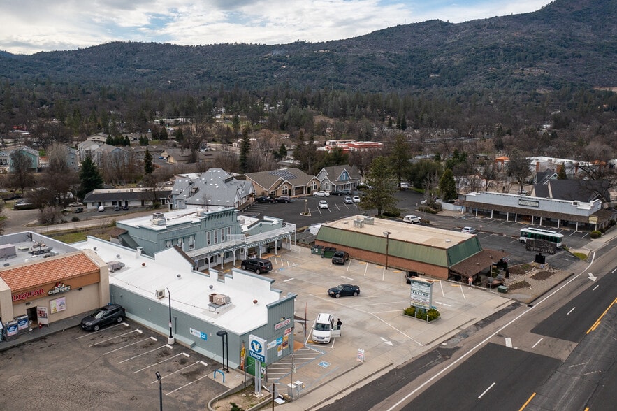 More Photos Of 40359 Highway 41, Oakhurst Freestanding For Sale