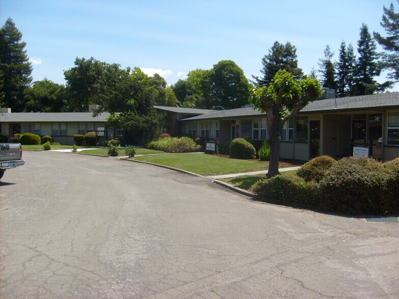 More Photos Of 4000 Montgomery Dr, Santa Rosa Office For Lease