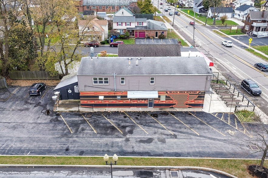 More Photos Of 3648 S Park Ave, Blasdell Restaurant For Lease