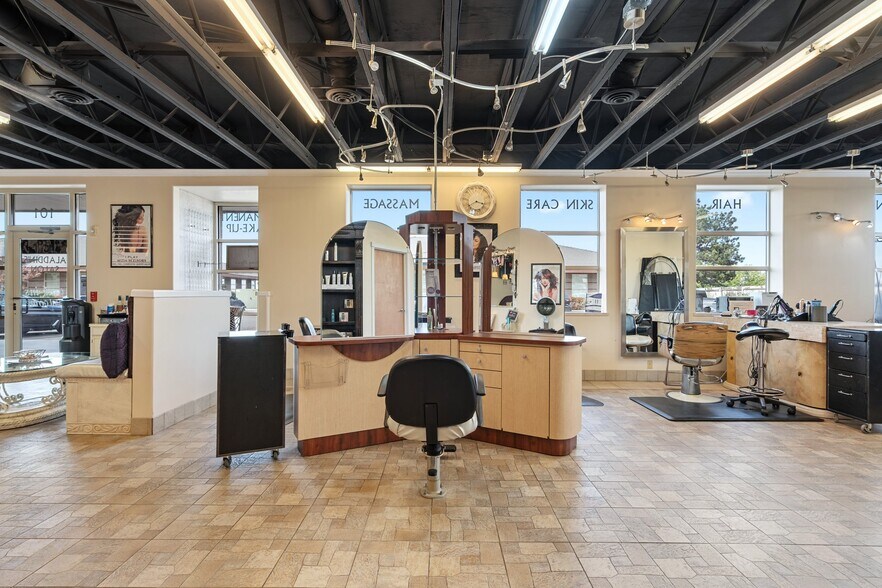 More Photos Of 8019 W Quinault Ave, Kennewick Medical For Sale