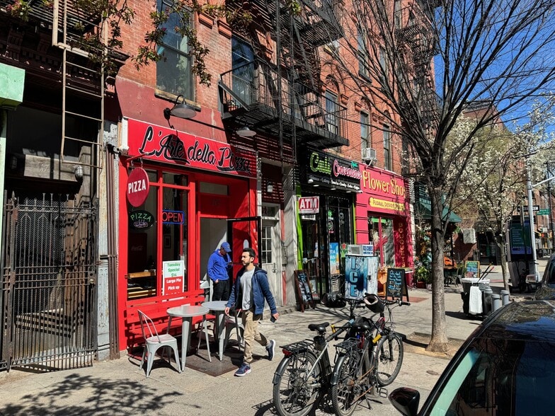 More Photos Of 172 5th Ave, Brooklyn Storefront Retail Residential For Lease