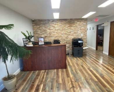 More Photos Of 600 Deer Rd, Cherry Hill Light Distribution For Sale