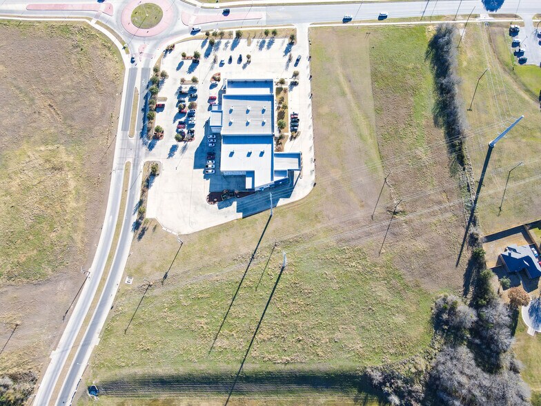 More Photos Of Commerce St, Belton Land For Sale